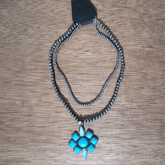 Vintage Turquoise and Silver Beaded Necklace - Picture 1 of 5